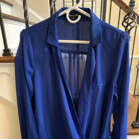 Beautiful Blue Wrap Illusion Blouse - Picture 2 of 4
